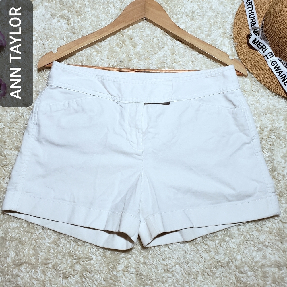 ANN TAYLOR Signature Shorts White Beige 8P